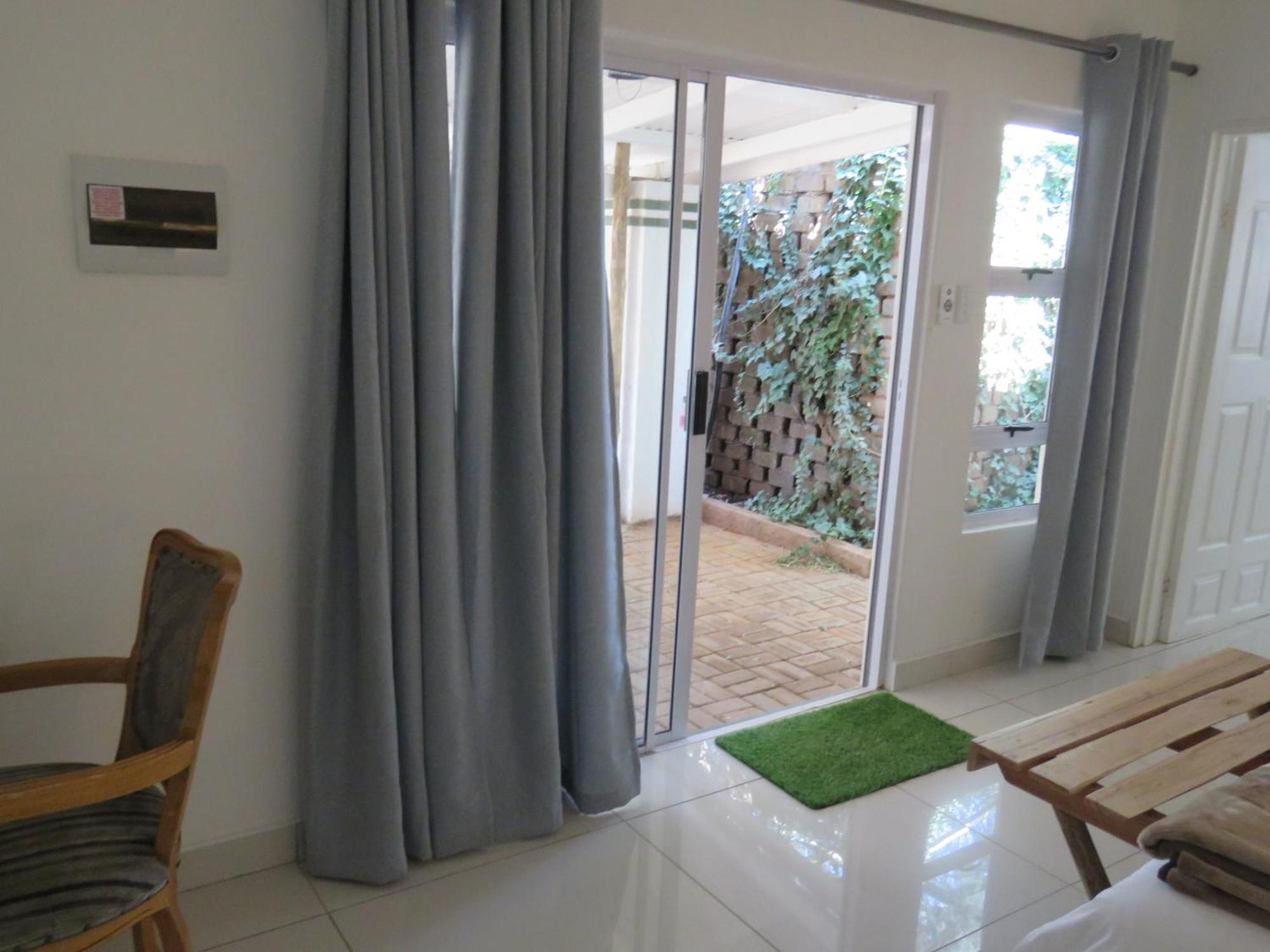 Готель Tropic Of Capricorn Guest Farm Rehoboth Екстер'єр фото